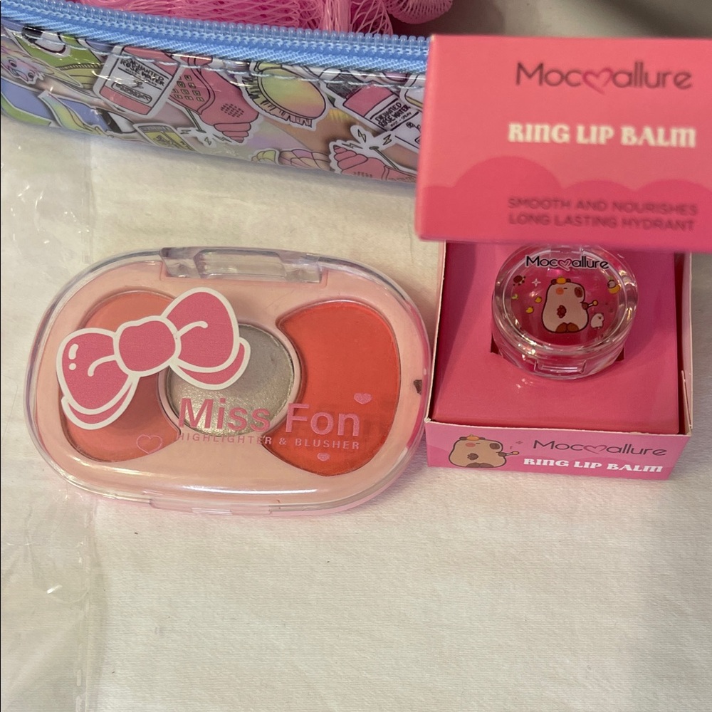 Disney $75 Value Pink Kids Spa & Hair Accessory Gift Set 16 Items Value - Picture 7 of 16